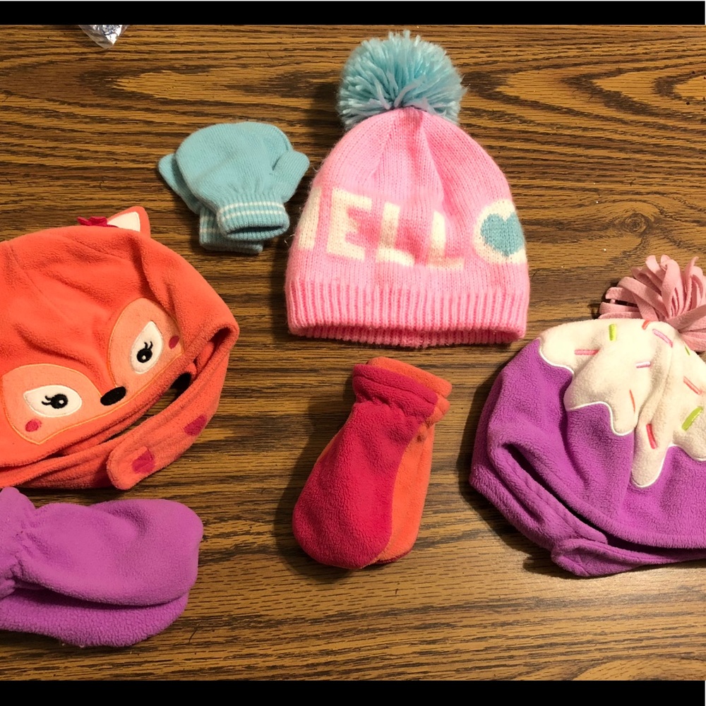 Toddler hats & gloves